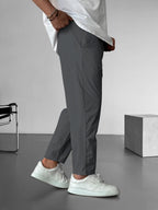 Elegante, taps toelopende broek met trekkoord