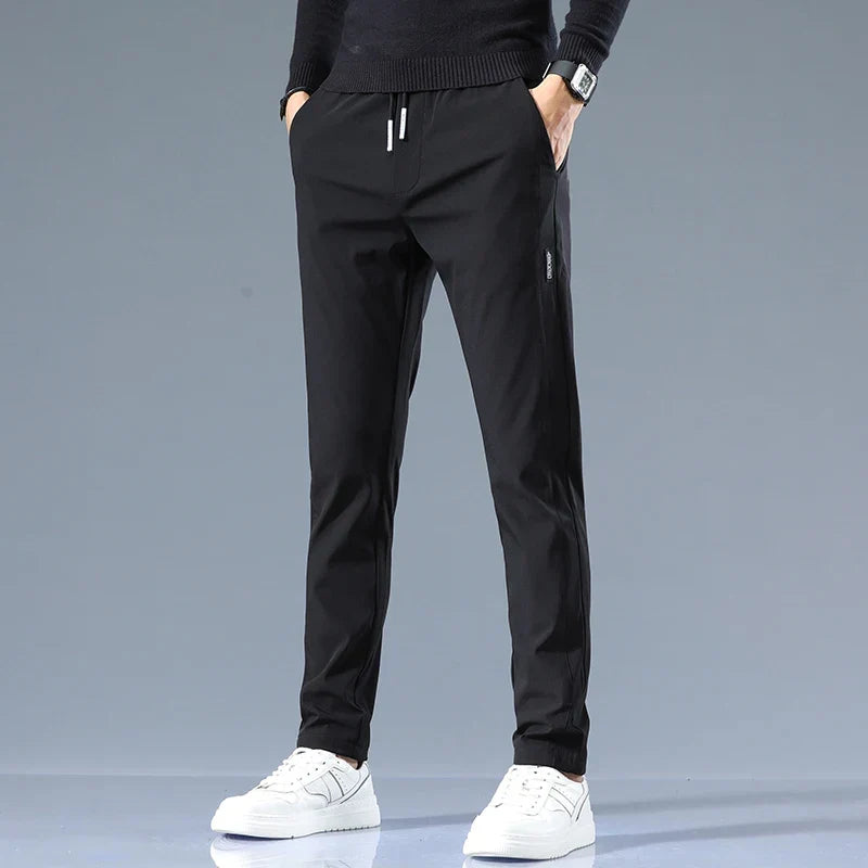 Elegante broek met slanke pasvorm