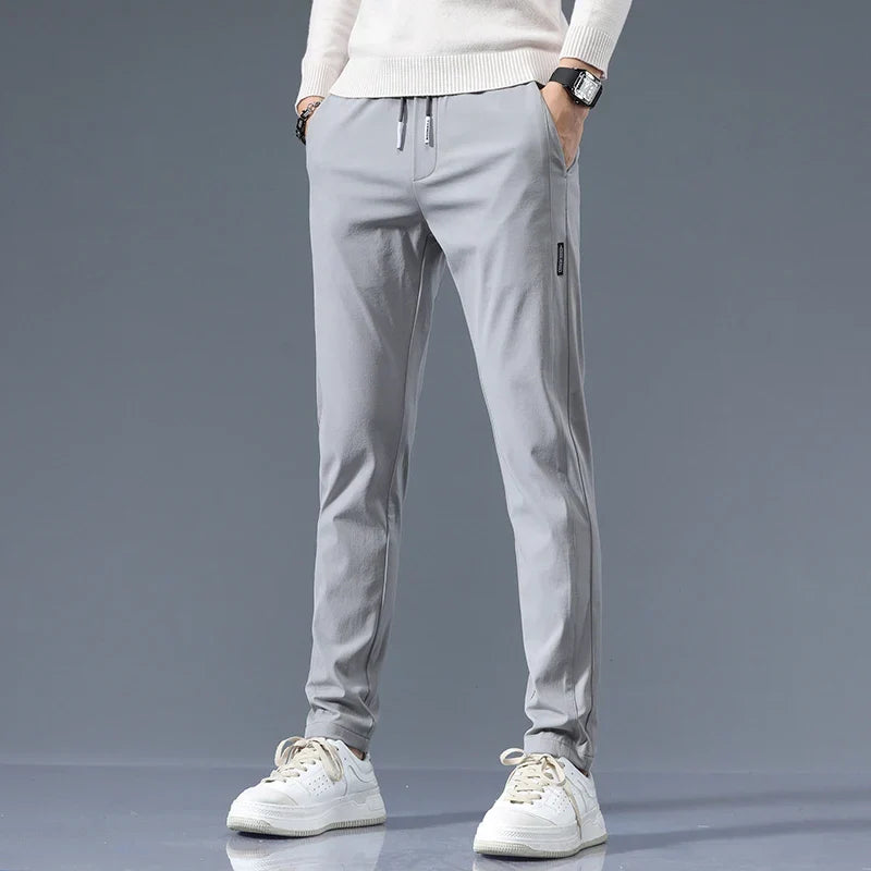 Elegante broek met slanke pasvorm